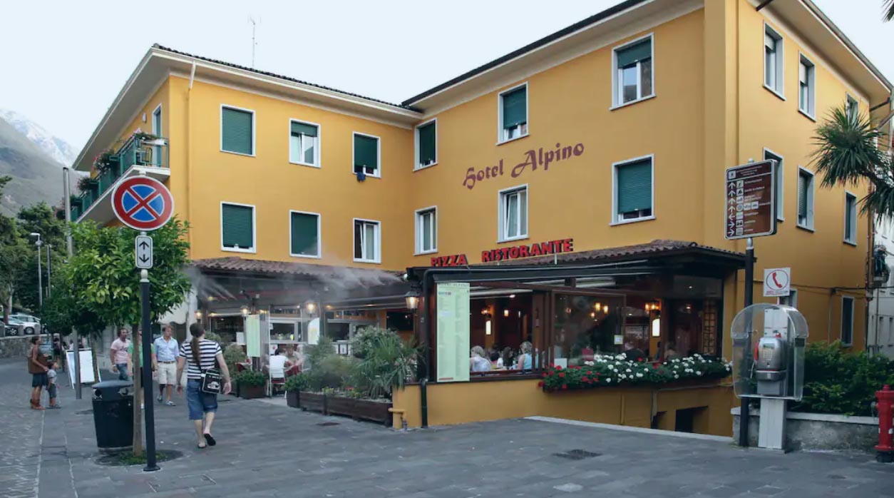 Hotel Ristorante Alpino